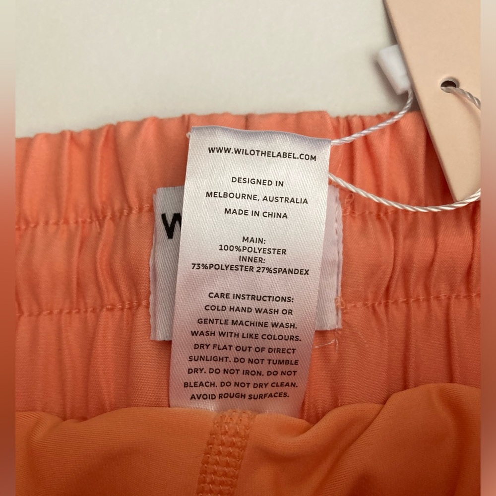 WILO | NWT Women’s 2 In 1 Shorts - Picture 7 of 10